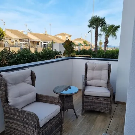 W Hiszpanii, W Rezydencji Bali Apartamento *