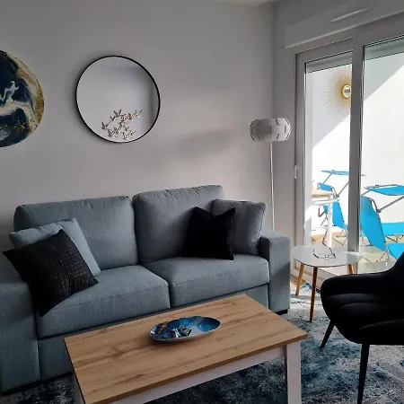 W Hiszpanii, W Rezydencji Bali Apartamento Torrevieja