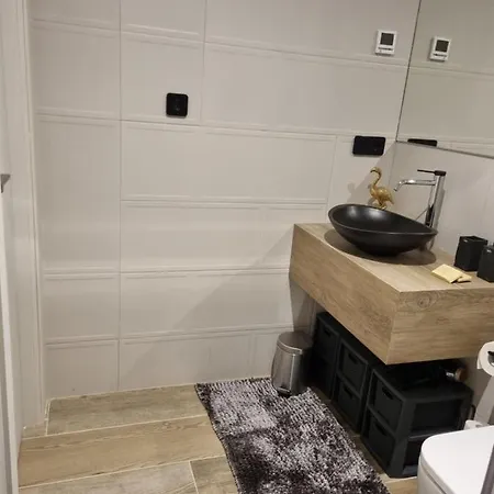 Apartamento W Hiszpanii, W Rezydencji Bali